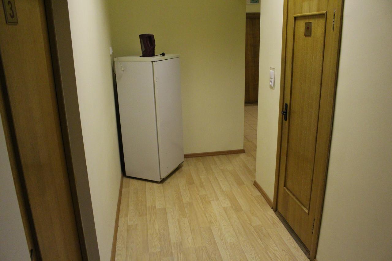 Rooms For Rent On Vokzal Brest Bagian luar foto