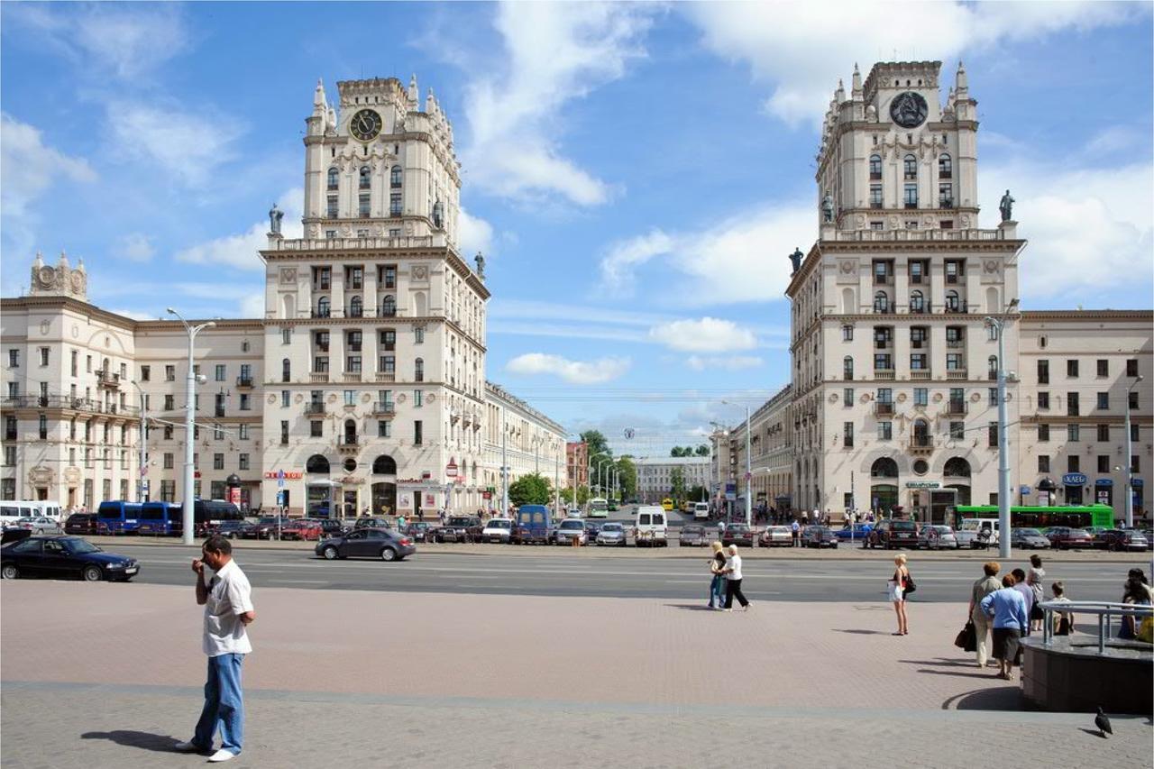 Rooms For Rent On Vokzal Brest Bagian luar foto