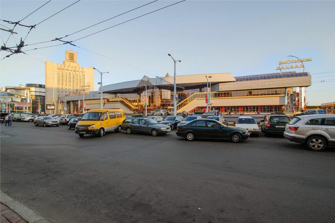 Rooms For Rent On Vokzal Brest Bagian luar foto